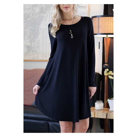Zenana Outfitters Dresses & Skirts - ZENANA Black Knit Pocket Sweater Shift Dress NIP